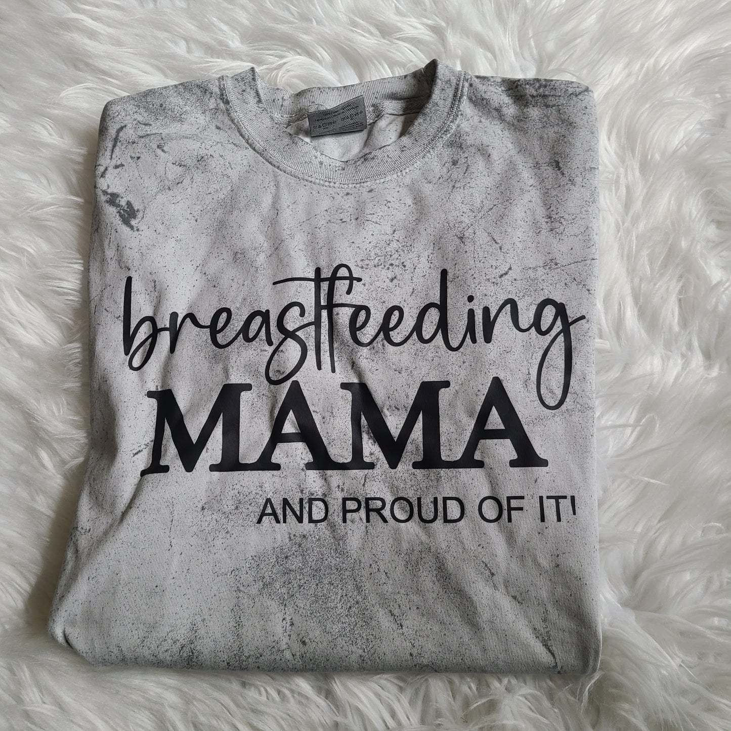Breastfeeding mama and proud of it