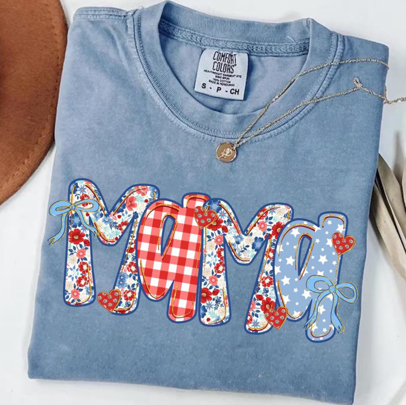 Preppy American Mama