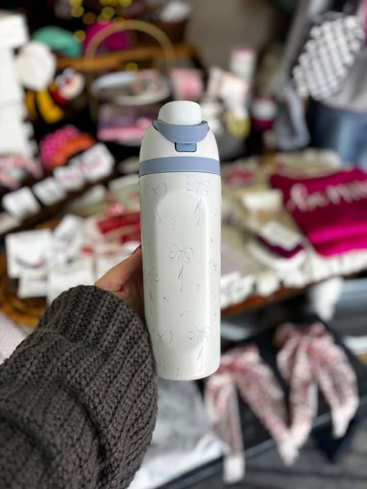 Bow Water Bottle