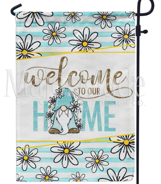 Daisy Welcome Gnome Flag